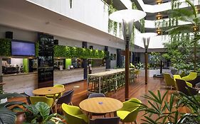 Novotel Darwin Cbd